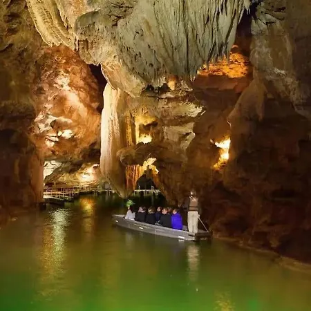 La Poire, Op Landgoed Aan De Dordogne بيت للعطل Prudhomat