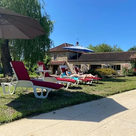 La Poire, Op Landgoed Aan De Dordogne *
